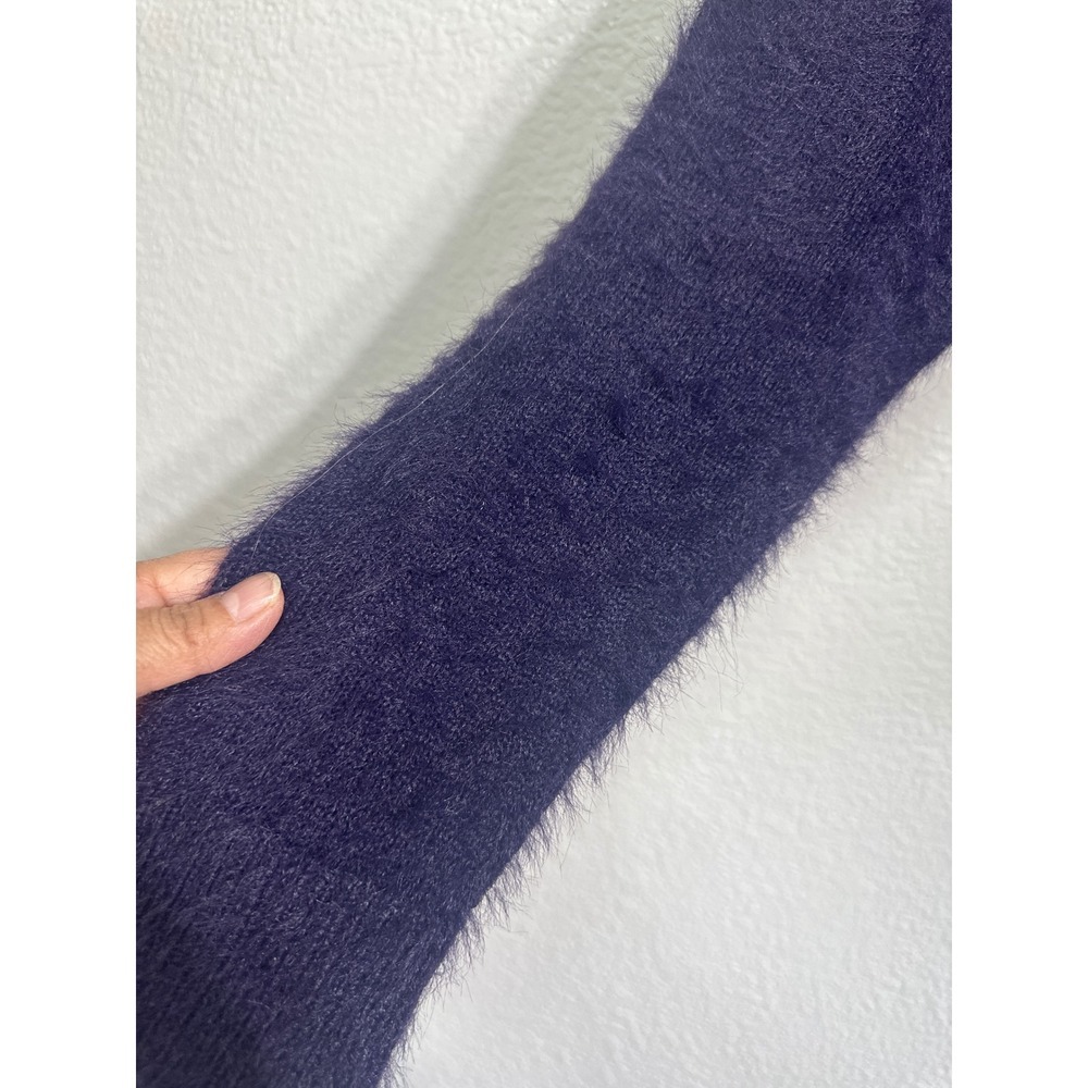 NWOT Sanctuary Womens Eyelash Knit Fuzzy Sweater Purple Crew Neck Size S - Picture 2 of 6